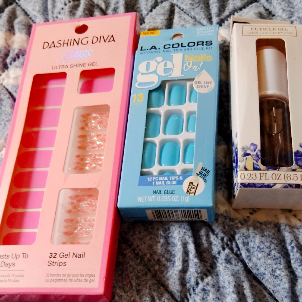 Dashing Diva Nail Strips and L.A. Colors Gel Kit